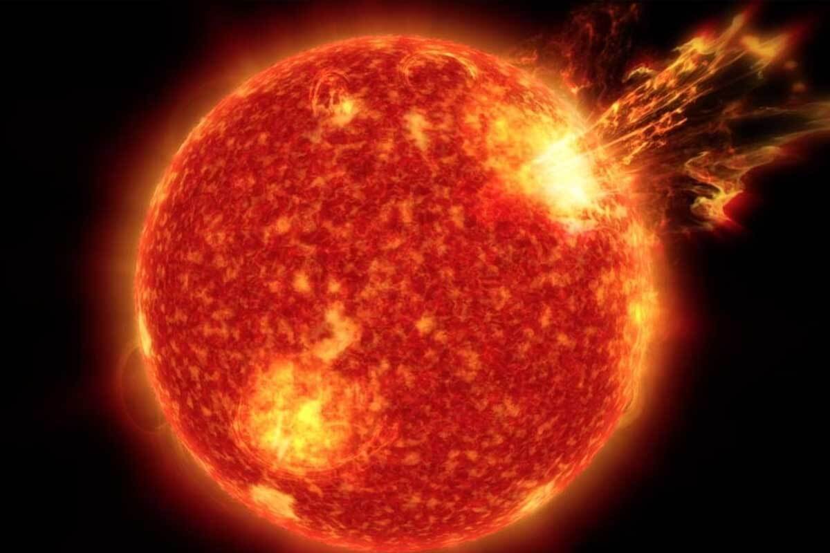 آیا خورشید در سال ۲۰۳۵ منفجر خواهد شد؟!