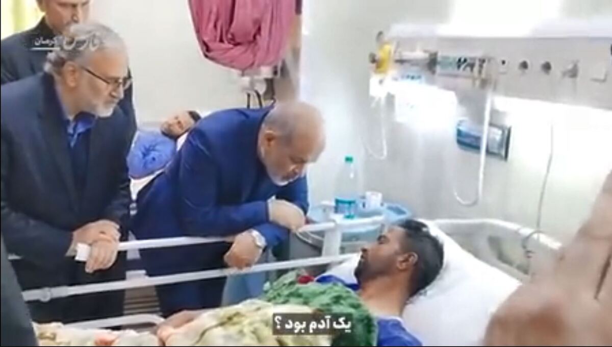 (ویدئو) روایت هولناک یک مجروح  از لحظۀ انفجار عامل انتحاری حادثه تروریستی کرمان