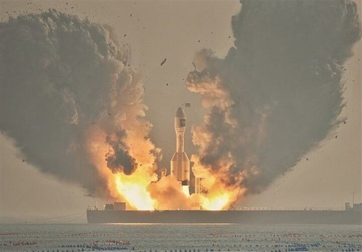 (عکس) پرتاب قدرتمندترین موشک سوخت جامد جهان از روی کشتی