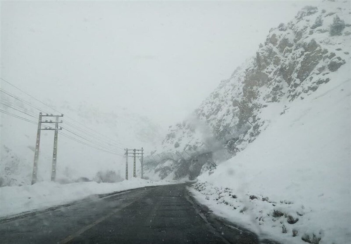 (ویدئو) بارش برف در این منطقه از ایران به یک متر رسید!