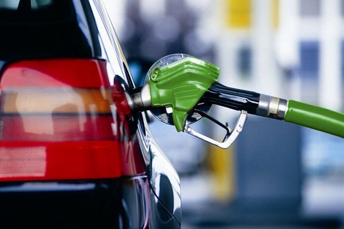 جزئیات کاهش سهمیه بنزین آزاد؛ نحوه استفاده از ۱۰۰ لیتر بنزین