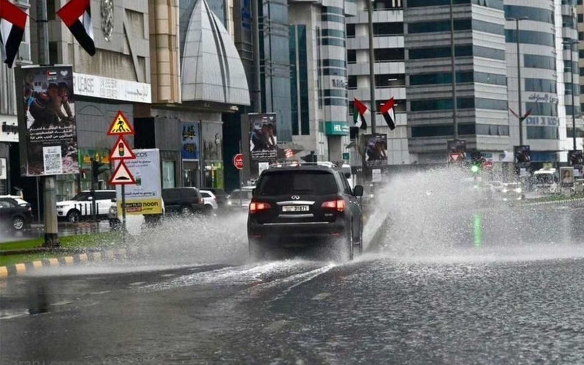 (ویدئو) وضعیت عجیب شهر العین امارات پس از بارندگی شدید