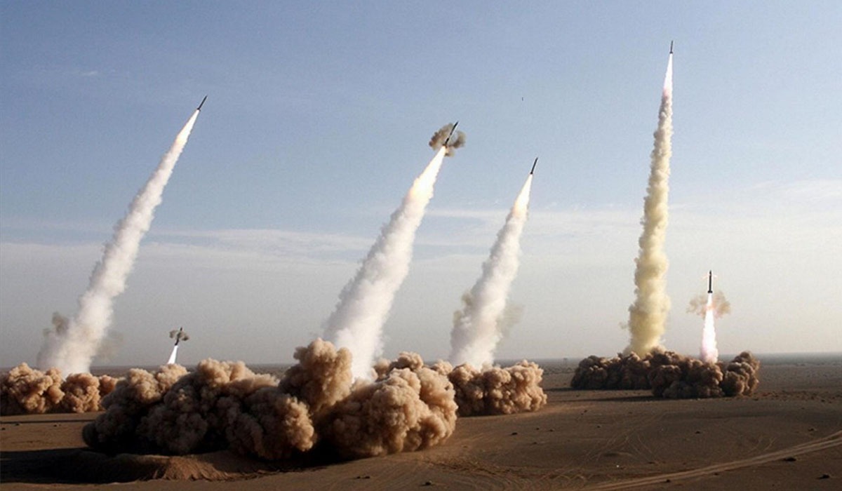 (ویدئو) شلیک موشک بالستیک از ناو شهید مهدوی سپاه
