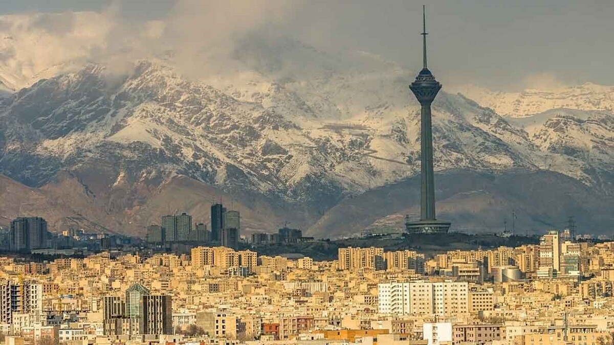 (عکس) عکس بسیار کمیابی از تهران که مورد توجه کاربران قرار گرفت