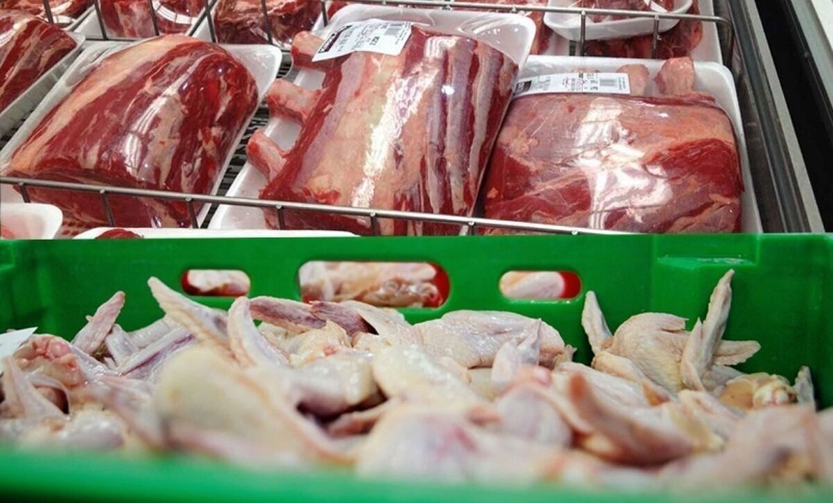 (ویدئو) وضعیت امروز صبح بازار گوشت و مرغ میدان بهمن تهران
