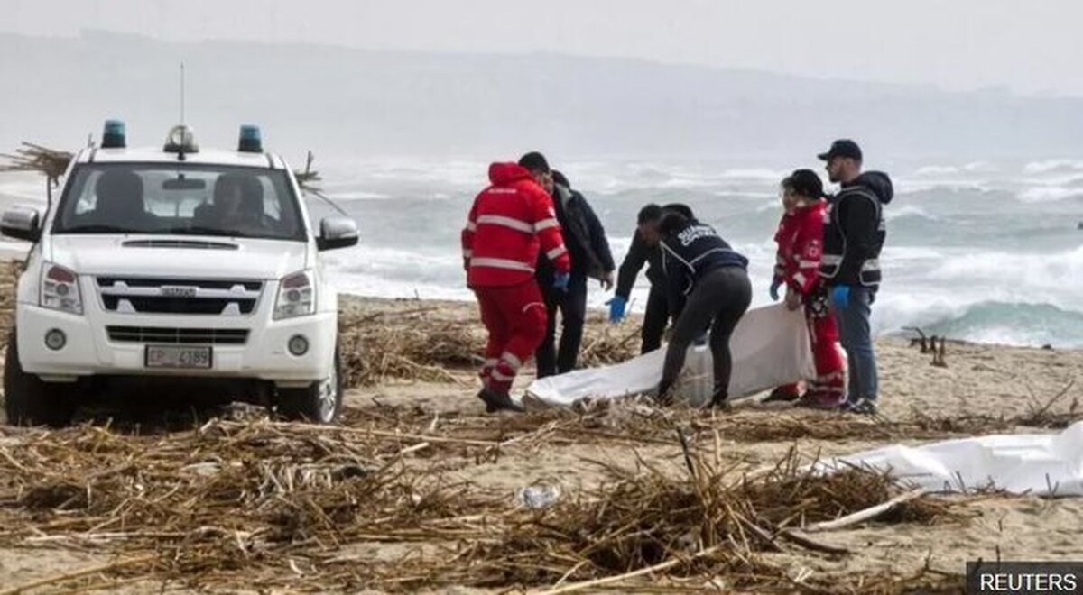 غرق شدن قایق مهاجران در سواحل ترکیه؛ ۲۲ نفر جان باختند