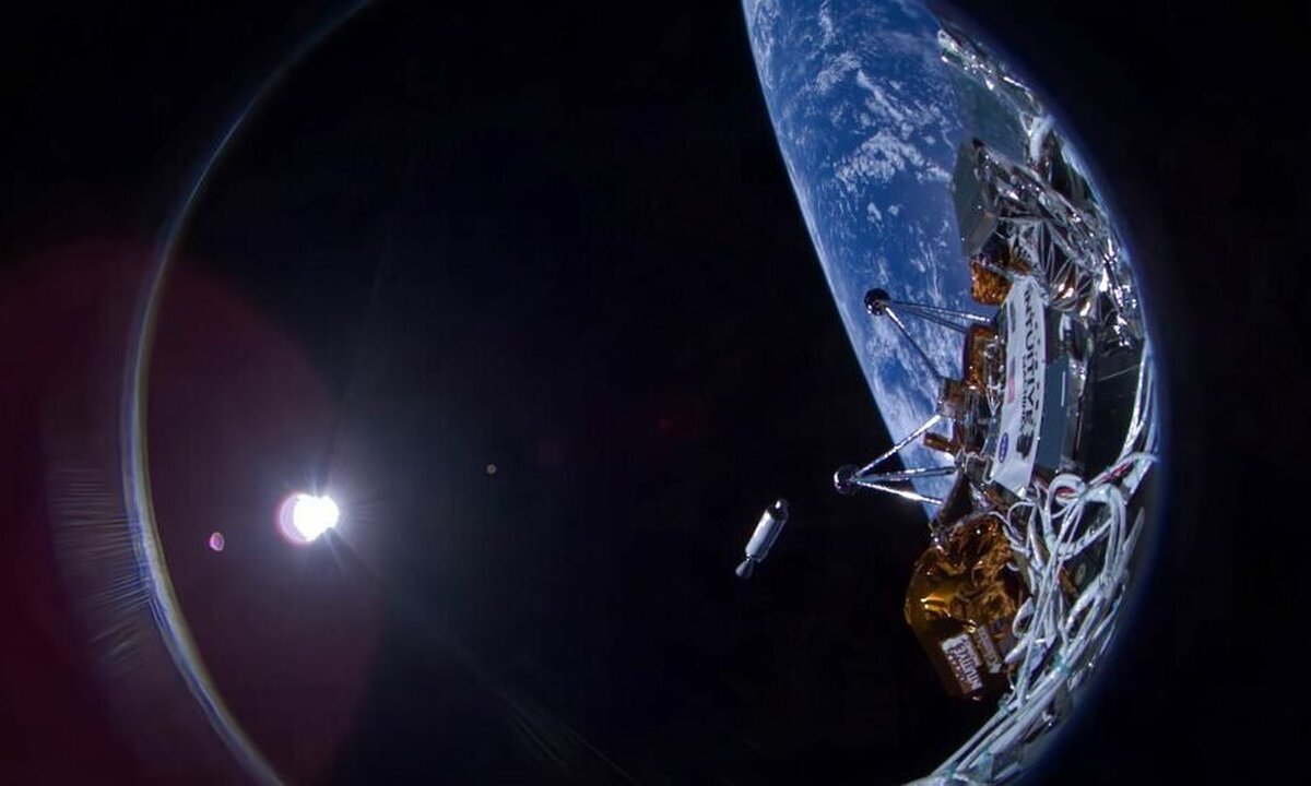 (ویدئو) تصاویر فرود نخستین کاوشگر خصوصی روی ماه