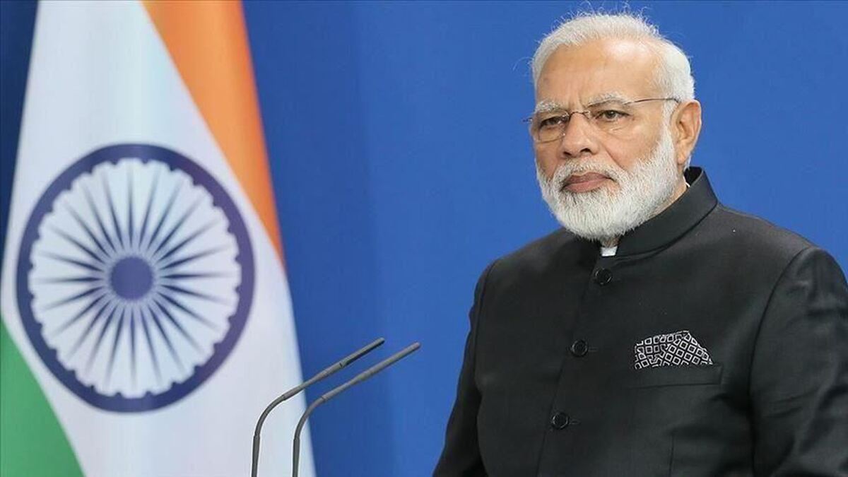 (ویدئو) نخست‌وزیر هند غواص شد!