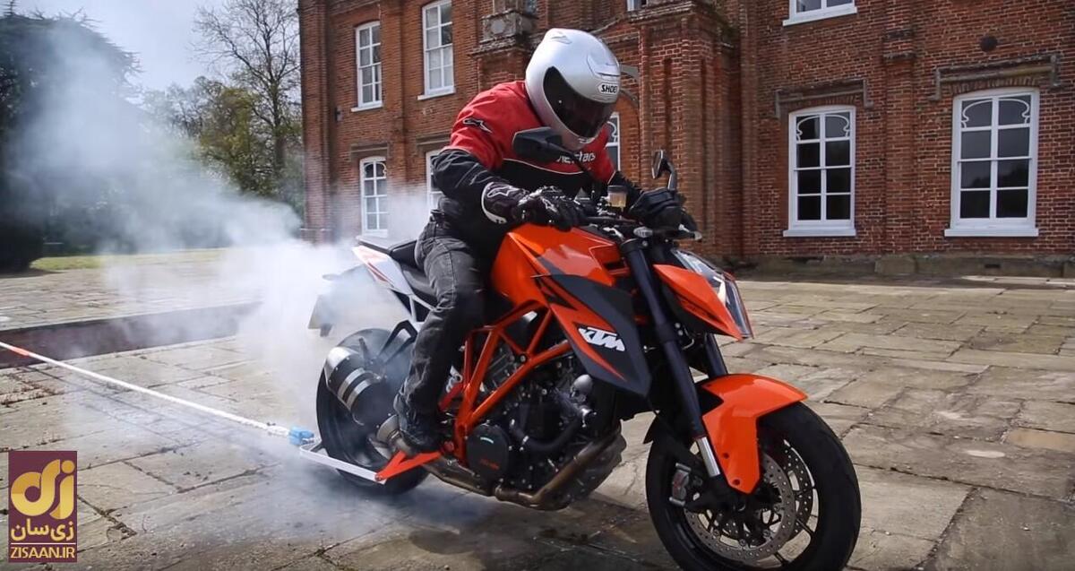 (ویدئو) نفس‌گیرترین تعقیب و گریز با یک موتورسیکلت فراری