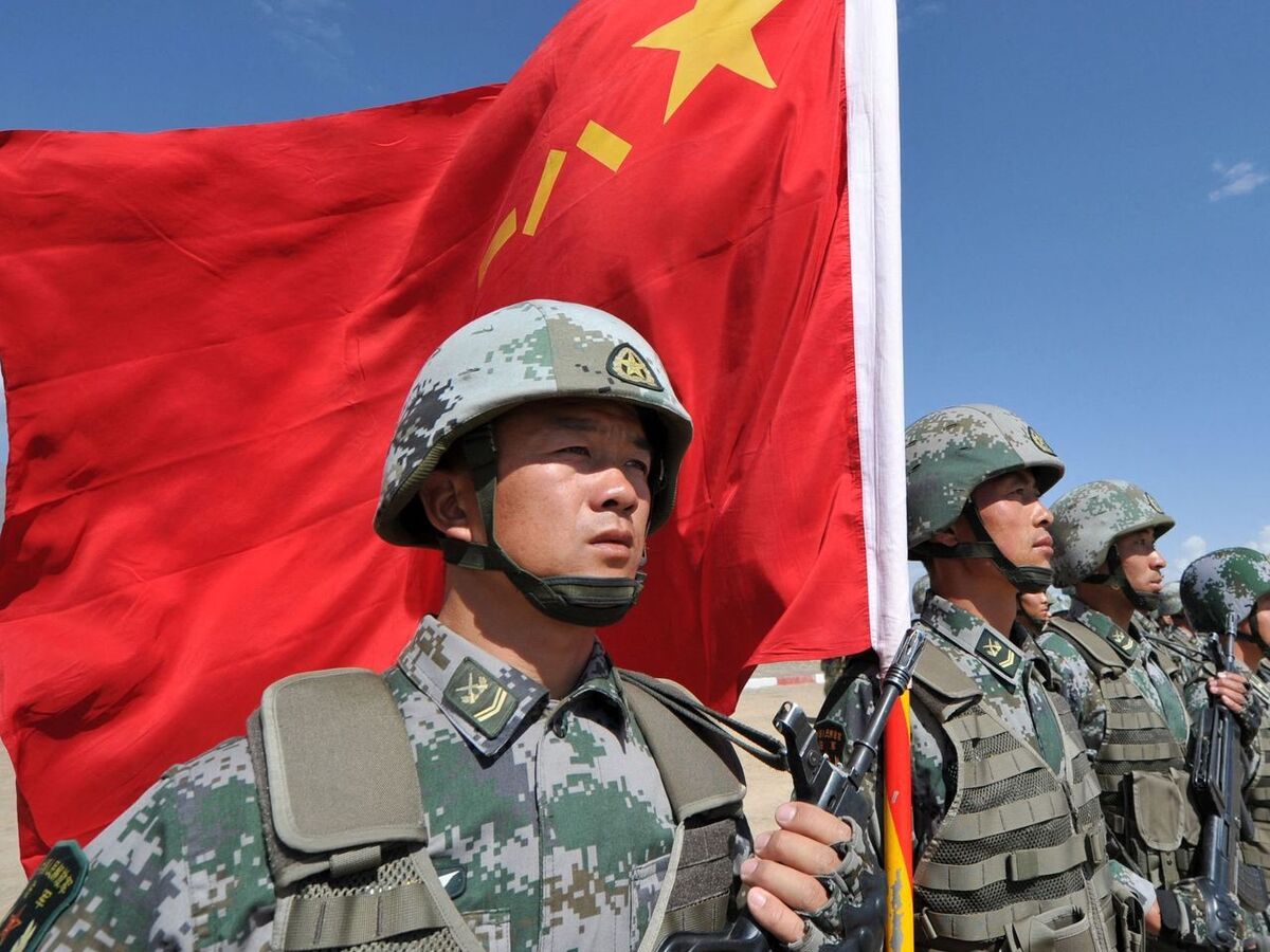 چین حالت آماده‌باش نظامی به خود گرفت
