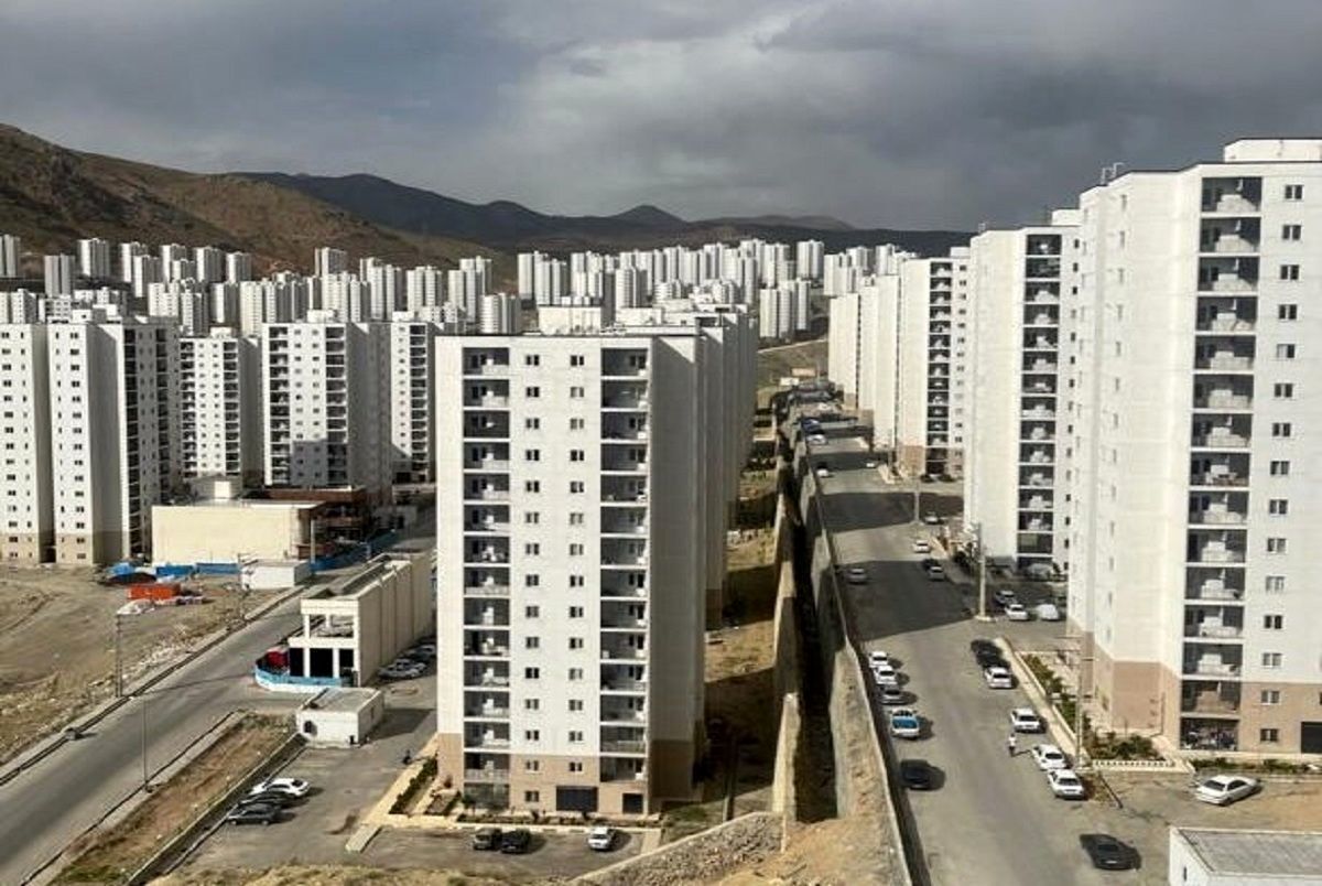۴۰ متر خانه در مرکز تهران چند؟ / قیمت باورنکردنی یک خانه نقلی ۱۳ سال ساخت در منطقه جمهوری