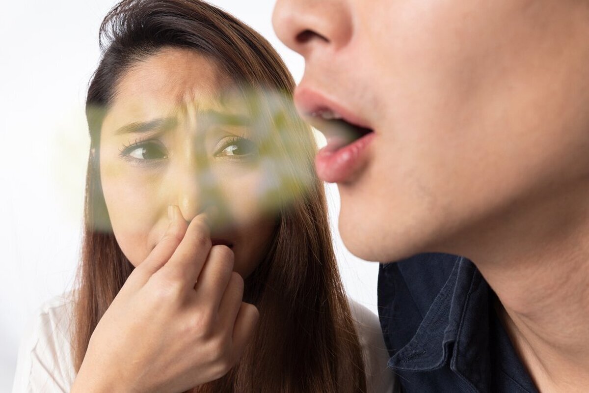 دلیل بوی بد دهان چیست؟