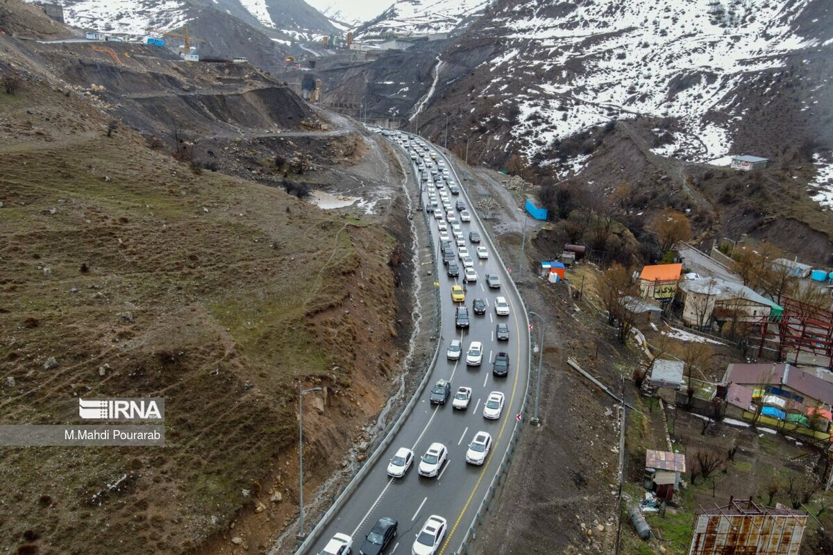 وضعیت وخیم ترافیکی در آزادراه تهران - شمال؛ محدودیت اعمال شد