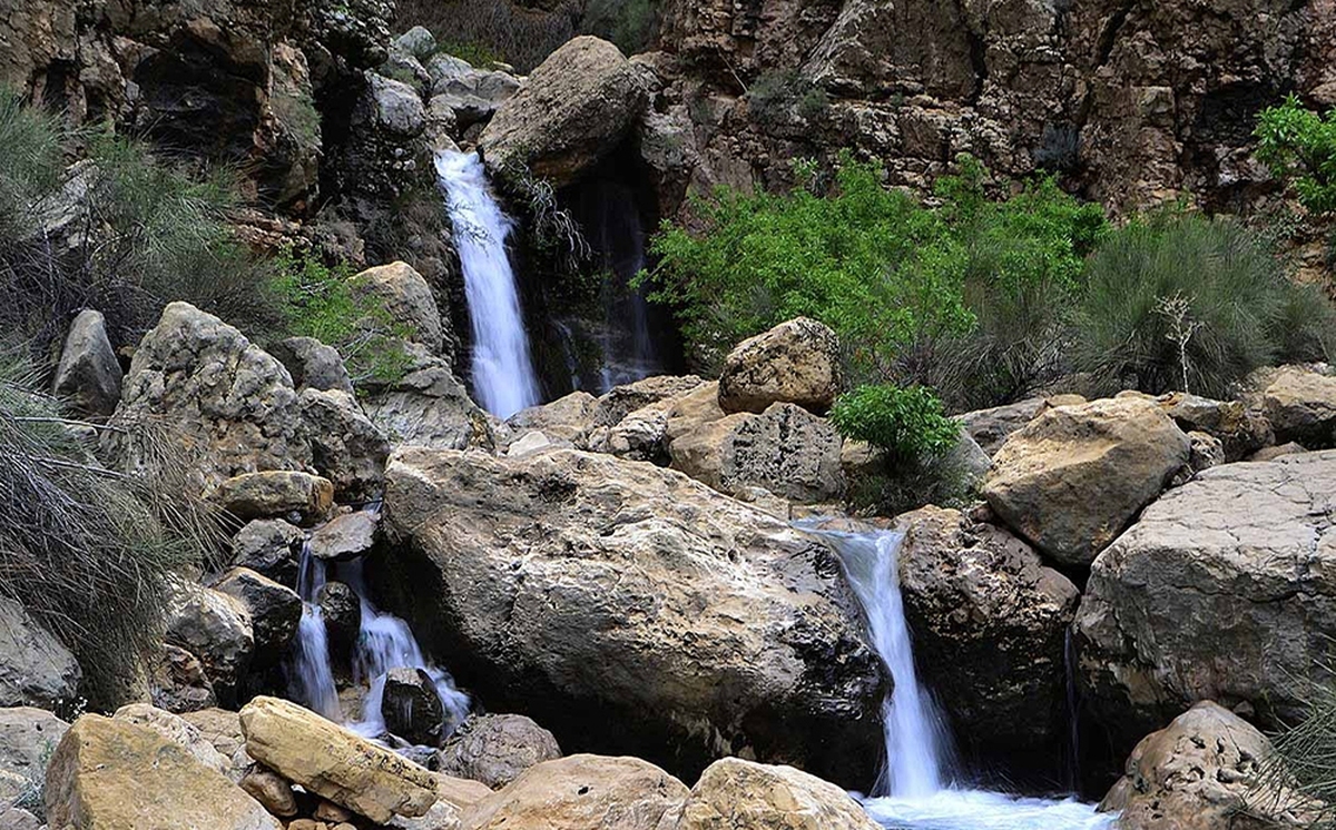 (ویدئو) آبشار تارم در نیریز؛ بلندترین آبشار خاورمیانه زنده شد