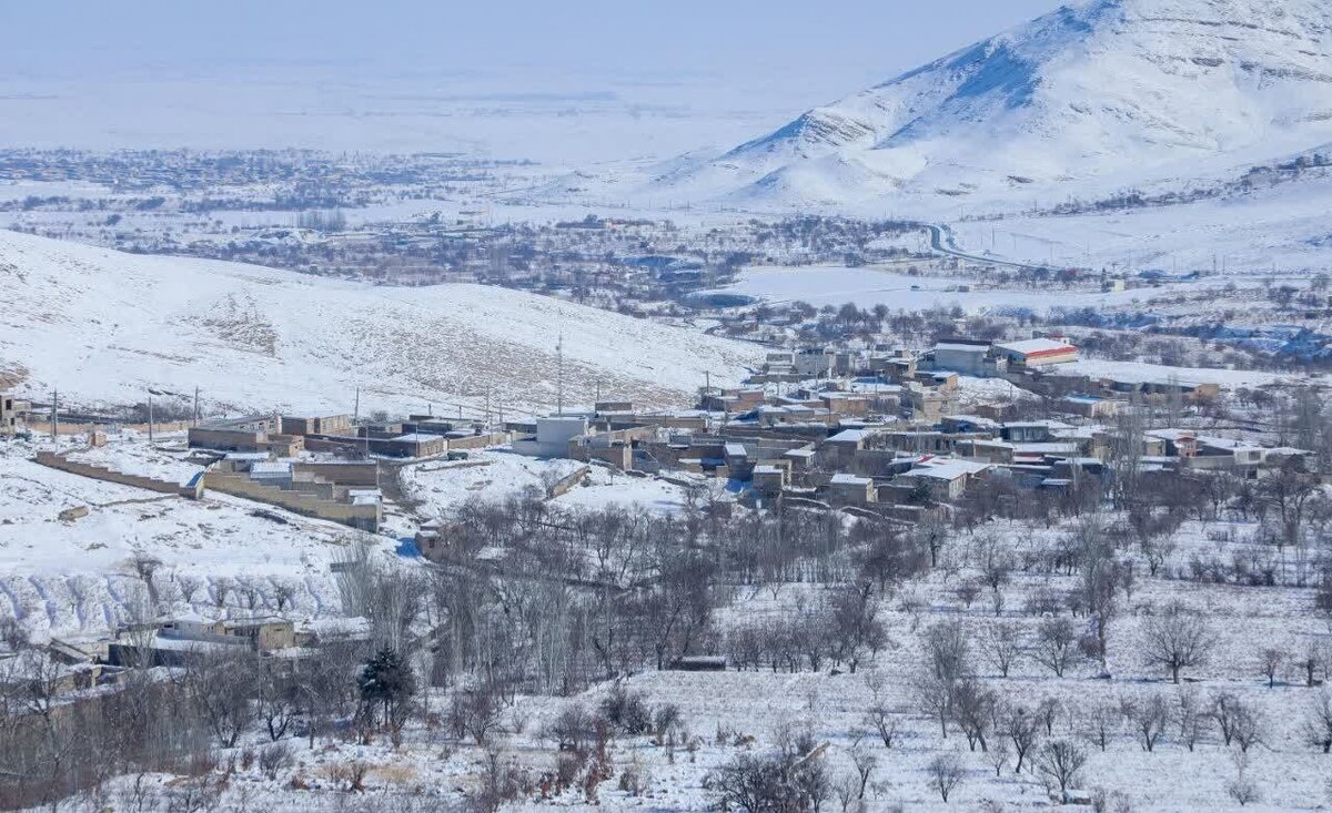 هزاوه؛ درباره روستایی که هم زادگاه امیرکبیر است هم جد رهبری در آن مدفون است