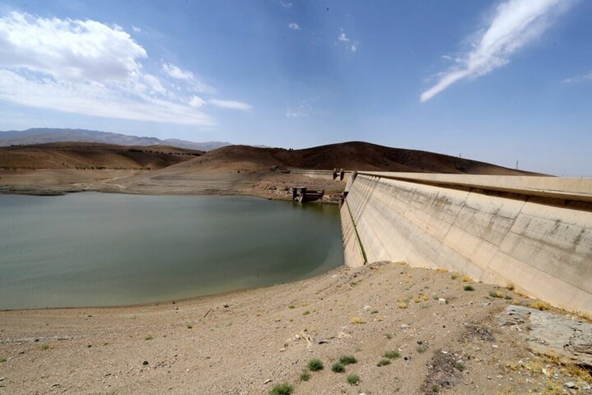 زنگ خطر برای تهران به صدا درآمد؛ میران بارندگی ۴۵ درصد کاهش یافت