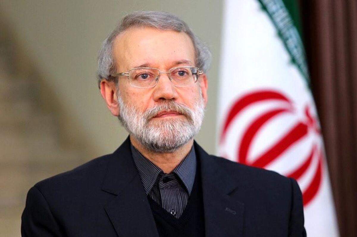 علی لاریجانی با یک عکس معنادار اعلام کاندیداتوری کرد
