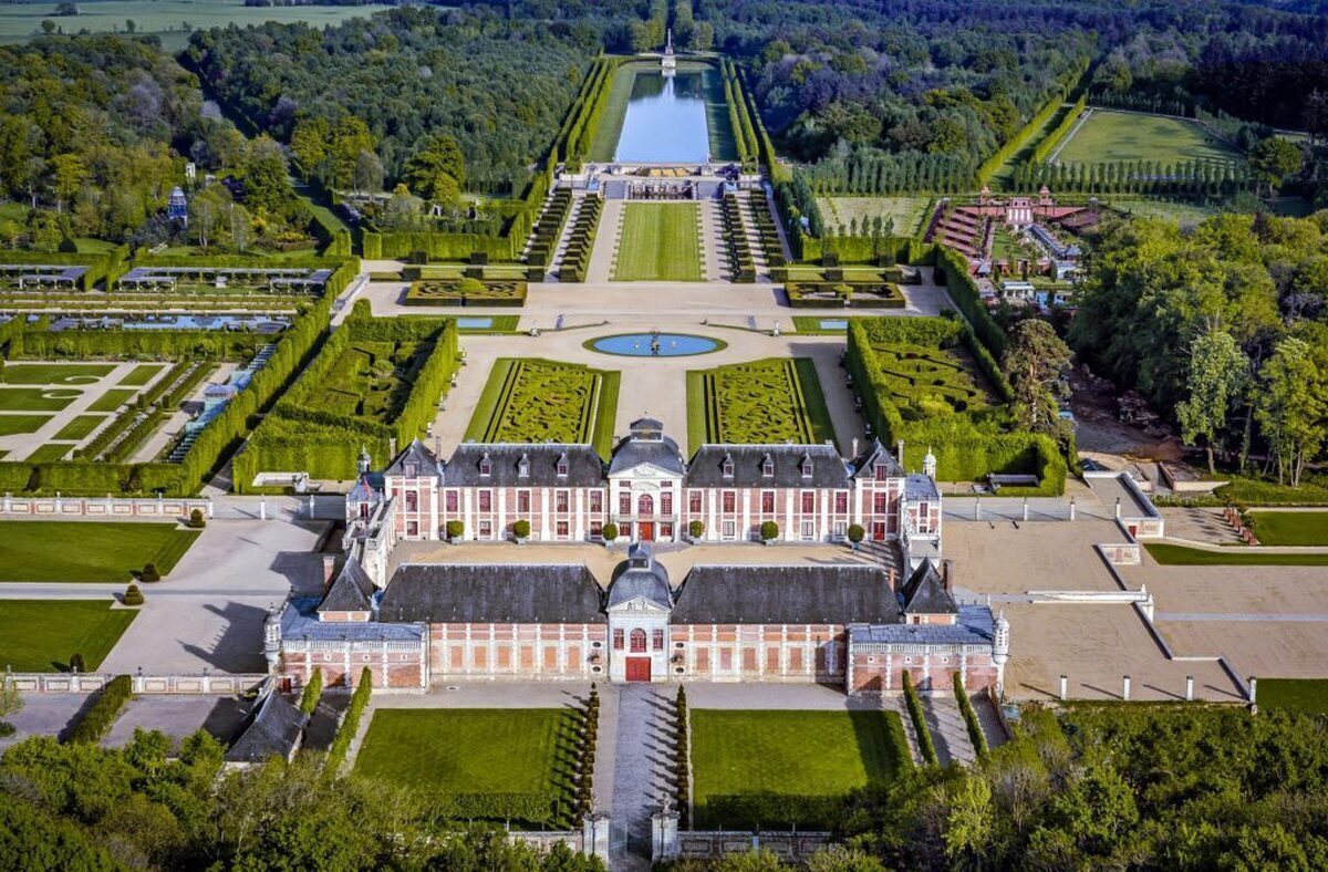 ویدئو | عجایب حیرت‌انگیز درباره «شاتو دوشا دوبتای» قصر سلطنتی فرانسه