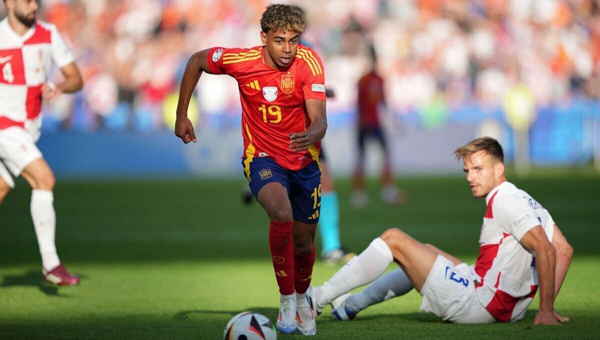 (ویدئو) اسپانیا به فینال رسید؛ گل زیبای یامال برابر فرانسه را ببینید!
