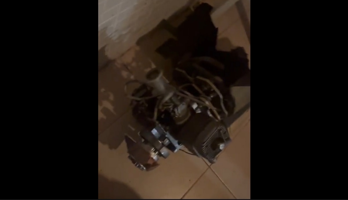 ویدئو | کشف موتور پهپاد یمنی «یافا» در یک منزل مسکونی در تل‌آویو