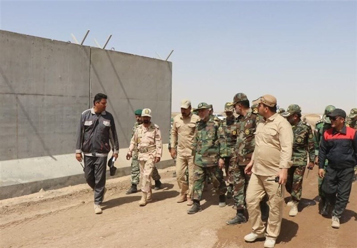 ساخت دیوار ۴ متری در ۳۰۰ کیلومتر از مرز‌های ایران و افغانستان در حال انجام است