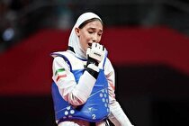 (ویدئو) بغض و تشکر مبینا نعمت‌زاده از گزارشگر جنجالی تلویزیون