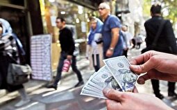 دلار ۵۰۰۰ تومان ارزان شد/ فروشنده‌ها به بازار آمدند!