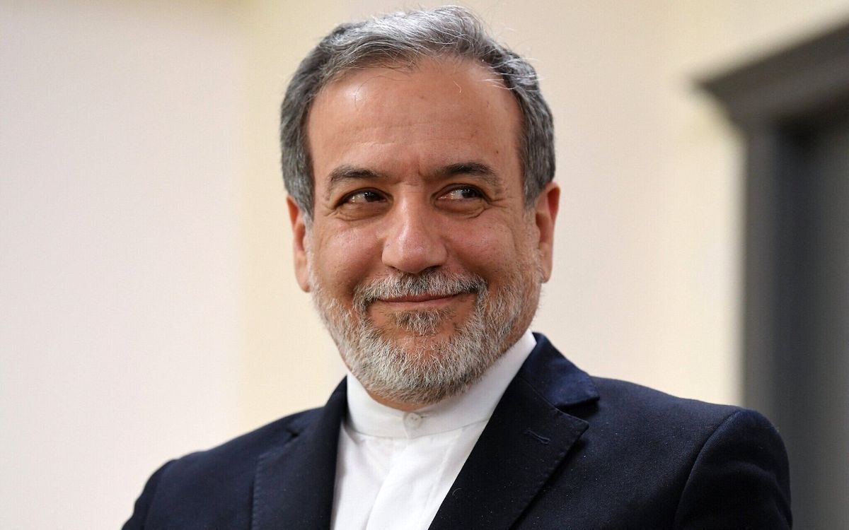 عراقچی: در حال بررسی هستیم که دور بعدی مذاکرات را شرکت کنیم یا خیر