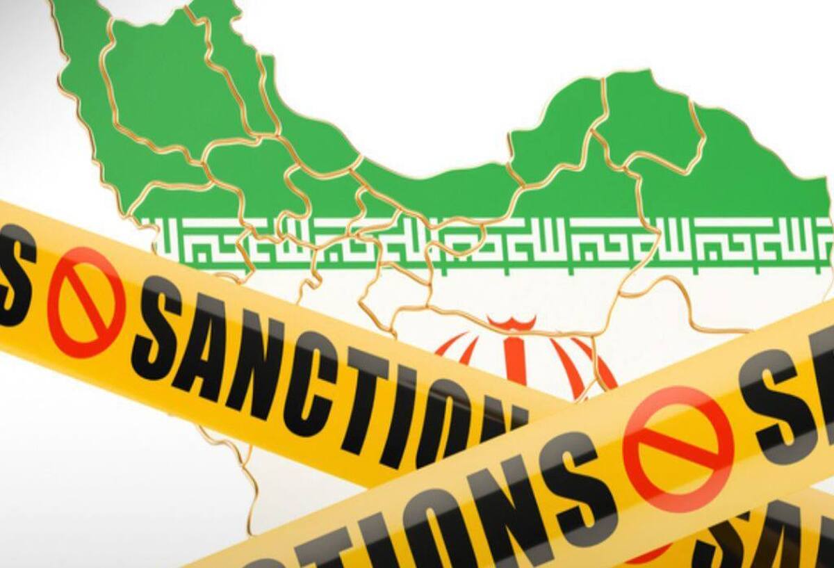 وال استریت ژورنال: امریکا اعمال تحریمهای جدید علیه ایران را تعلیق کرد