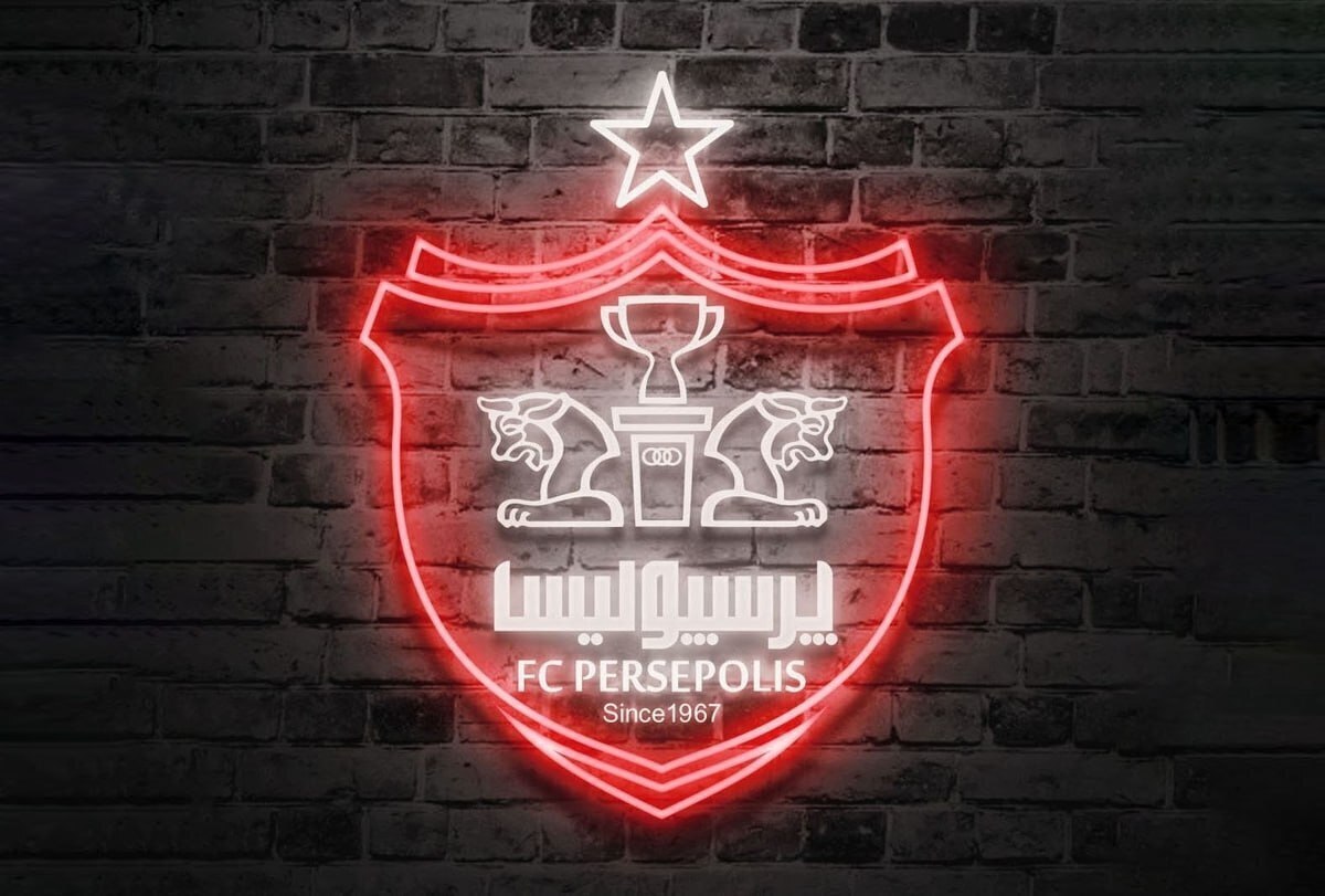 پرسپولیس خط قرمز استقلال را رد کرد؛ مهدی قایدی با لباس قرمز!