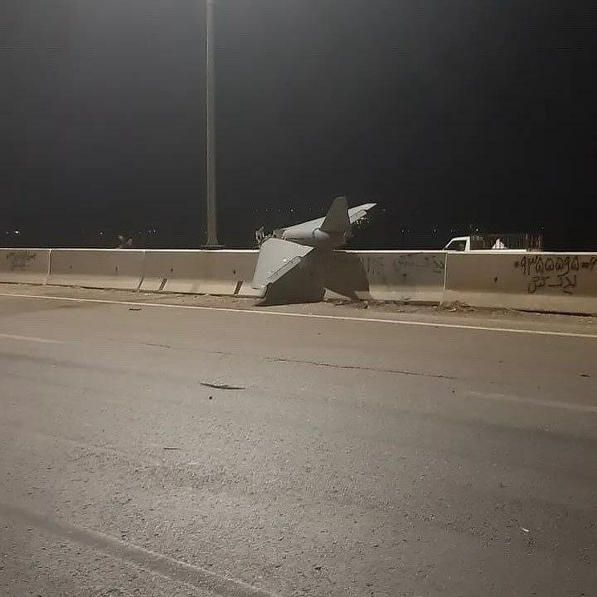عکس واضح از پهپاد اسرائیلی در دزفول