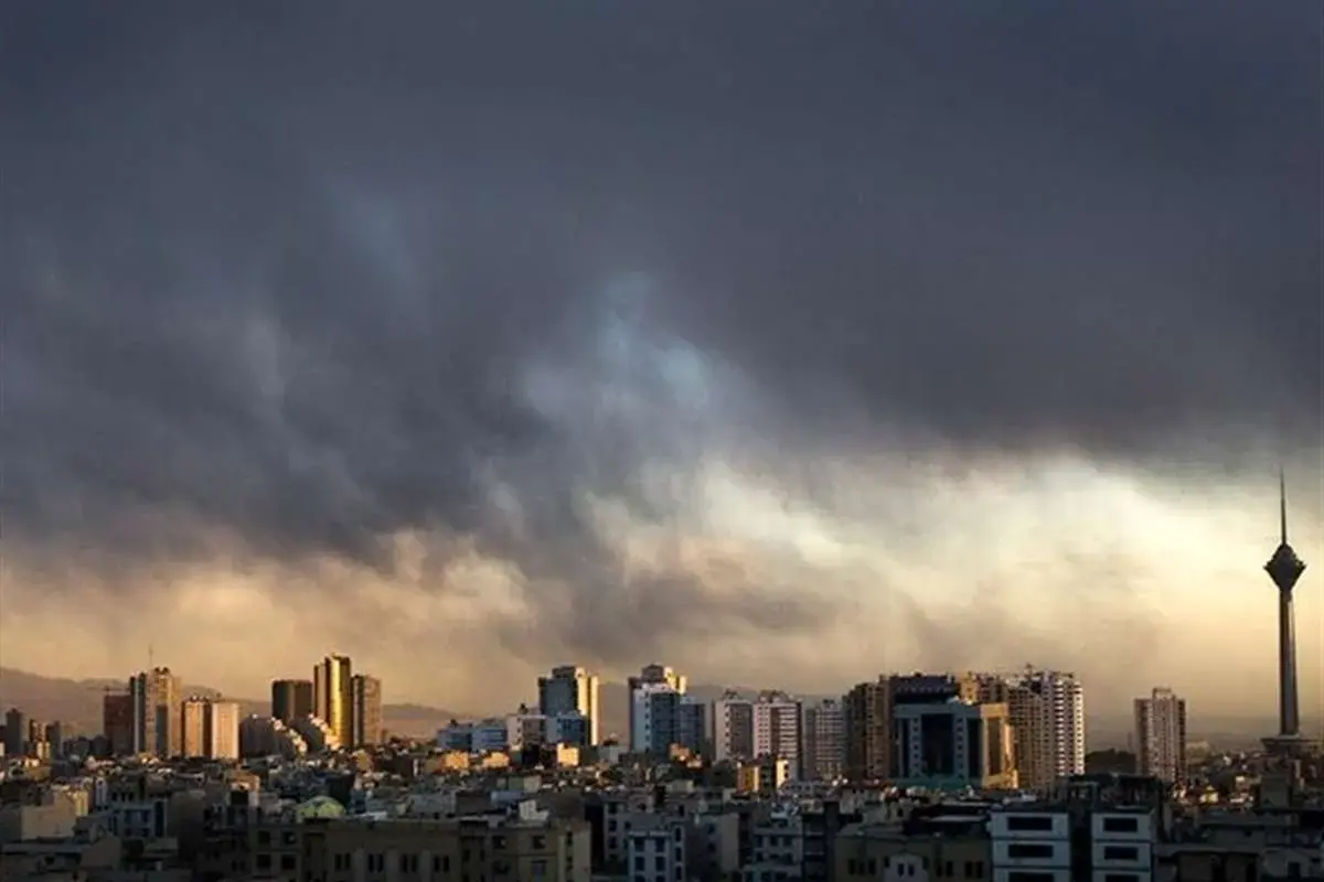رعد و برق، باد شدید و گرد و خاک در راه تهران