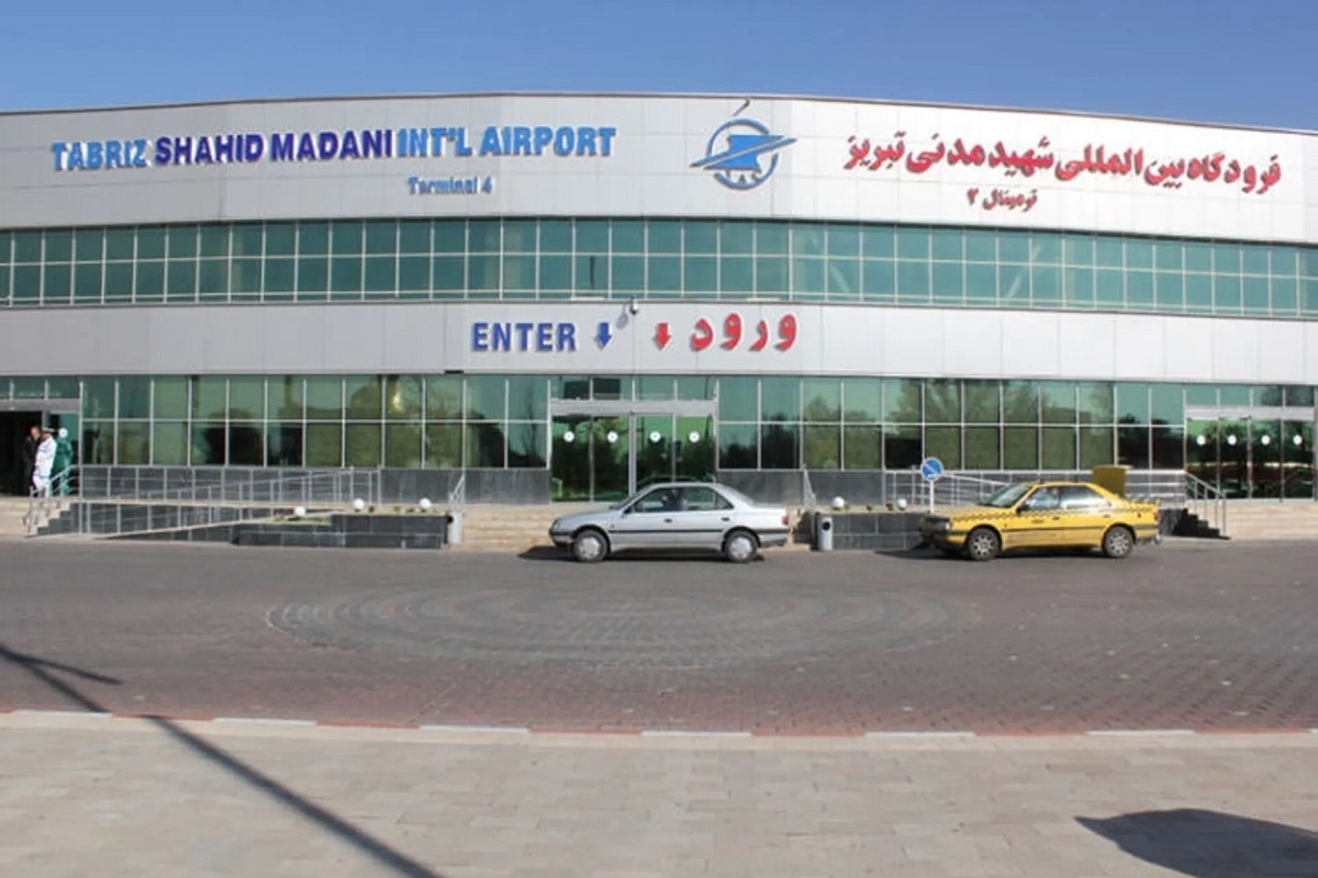 فرودگاه شهید مدنی تبریز باز شد