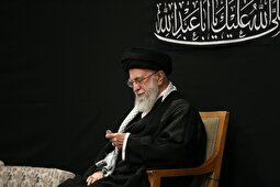 تصاویر | رهبر انقلاب در مراسم عزاداری شب عاشورای