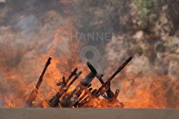 اولین تصاویر از امحای سلاح توسط عناصر پ.ک.ک