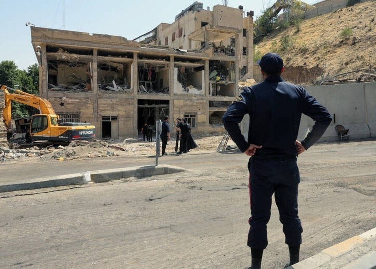 پس از حمله به اوین ۷۵ نفر از زندانیان خارج شدند تاکنون ۴۸ نفر بازگشتند و ۲۷ نفر هنوز بیرون هستند