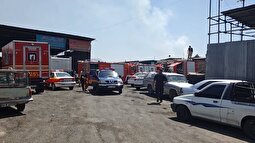 آتش‌سوزی یک انبار کالا در بزرگراه بابایی