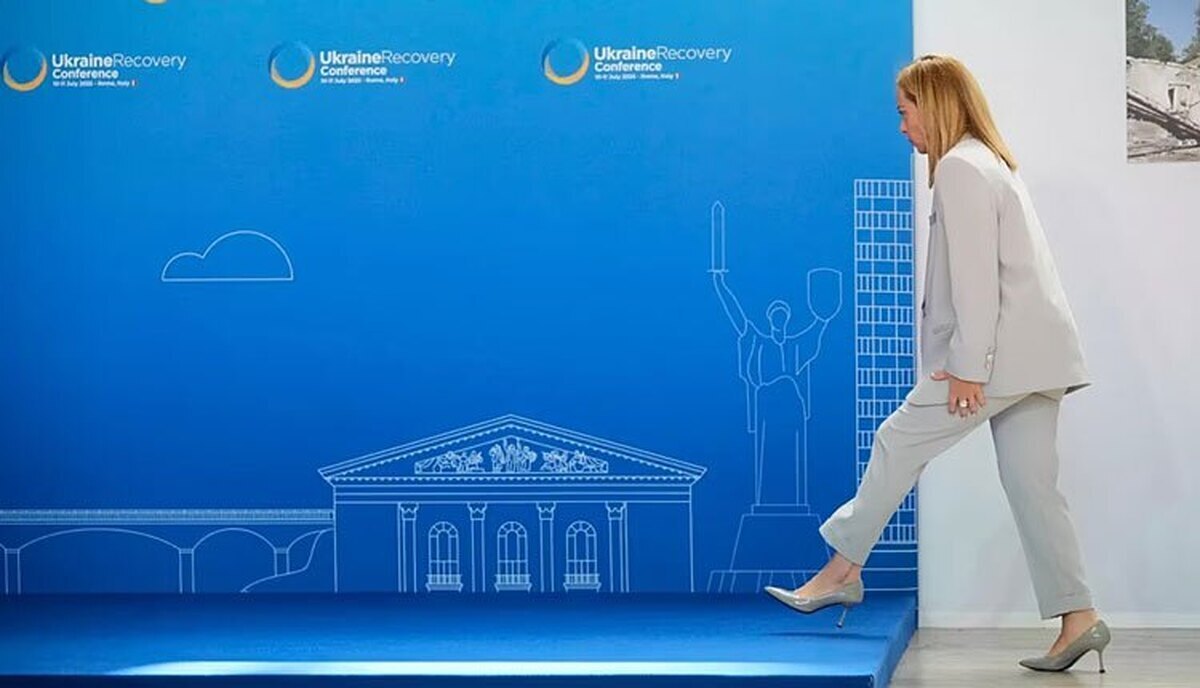 انتشار تصاویر دستکاری شده مستهجن نخست وزیر و زنان سیاستمدار ایتالیا